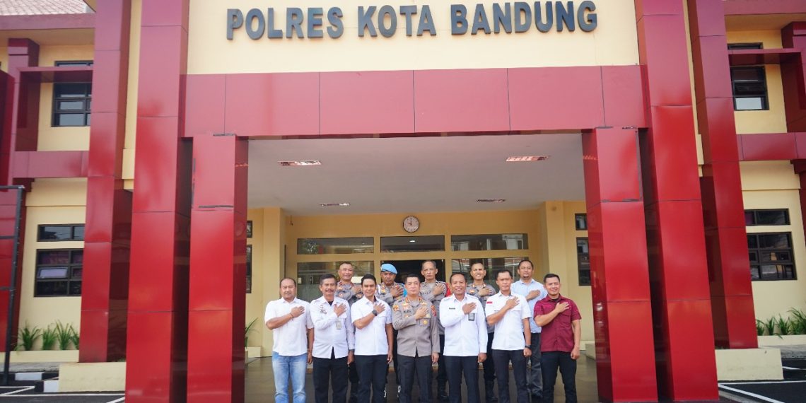 Kalapas Narkotika Bandung Kunjungi Mapolresta Bandung, Perkuat Sinergi Penegakan Hukum