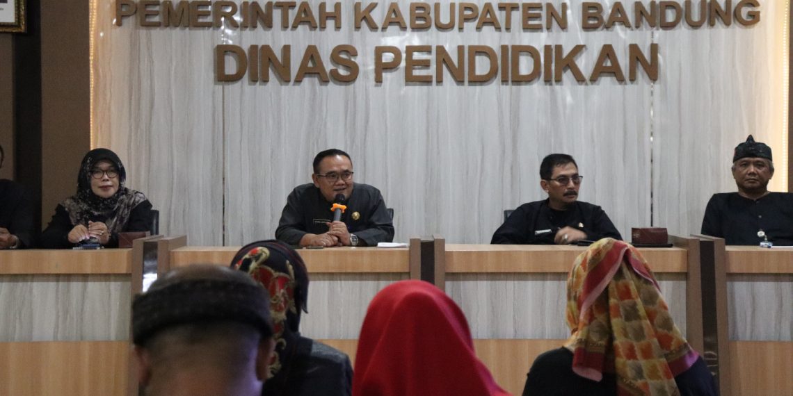 Sukseskan Program MBG, Dinas Pendidikan Gelar Evaluasi dan Penilaian Sertifikasi UKS